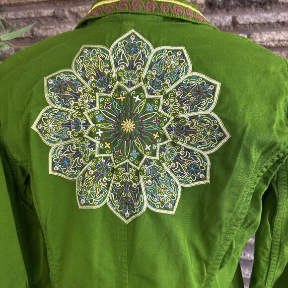 Johnny Was Green Embroidered Fitted Coat Mandala on the Back Size Medium - Picture 6 of 13